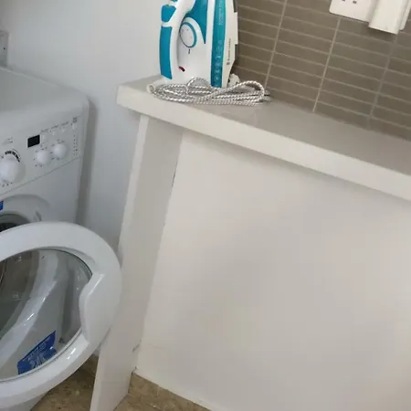 Apartman Sea Breeze Apts Sleeps 6
